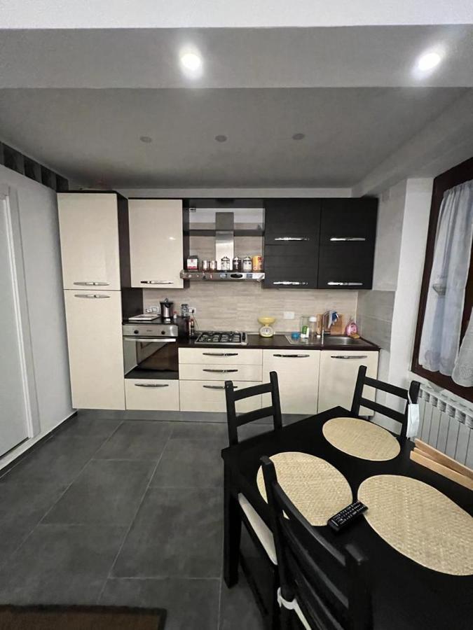 Free ParkingAppartamento Angolo Di Relax!!! Rivoli  Exterior foto